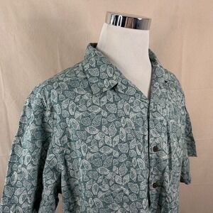 LL Bean XL Traditional Fit Hawaiian Shirt Green Shell Print 100% Cotton Mens